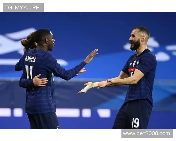 奈斯与拿玻里激战正酣谁能在这场对决中笑到最后