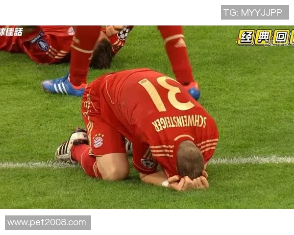 罗本与切赫的巅峰对决：足球场上的传奇对抗与辉煌时刻回顾