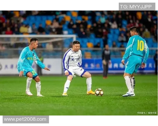 横滨水手迎战浦和红砖决战日本职业联赛巅峰对决
