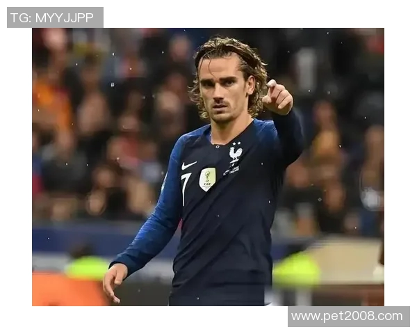 格列兹曼在赛场上的辉煌历程与个人成长故事解析 格列兹曼在赛场上的辉煌历程与个人成长故事解析