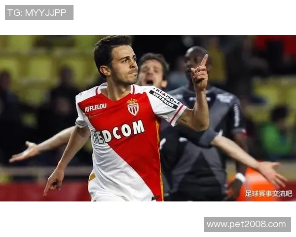 海牙与海伦芬的精彩对决结果揭晓赛季走势分析与未来展望