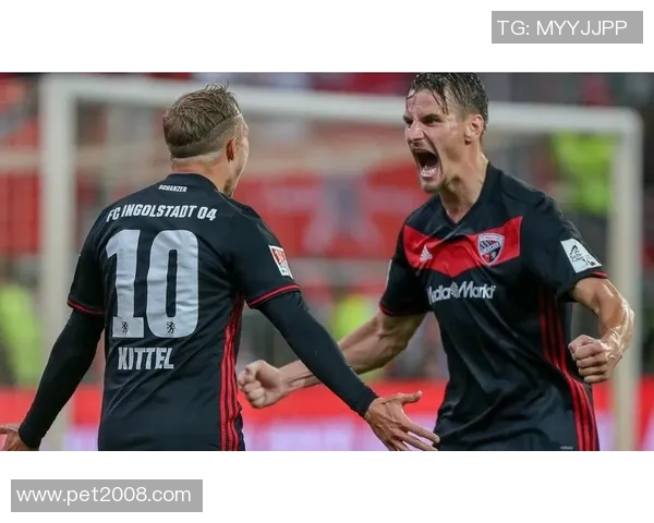 汉堡与雷根斯堡激战正酣比分揭晓精彩瞬间回顾