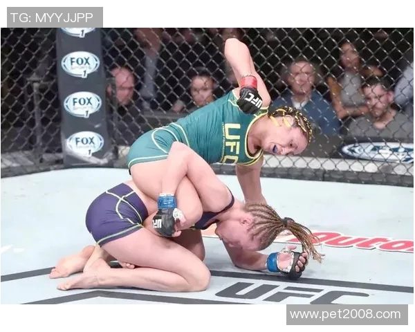 门德斯与埃德加的巅峰对决UFC赛场上的荣耀之战 门德斯与埃德加的巅峰对决UFC赛场上的荣耀之战